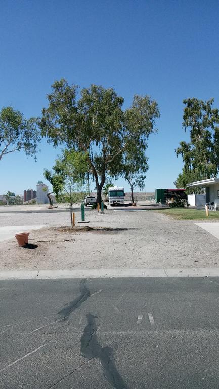 Rv Park - Riverside Resort 라플린 외부 사진